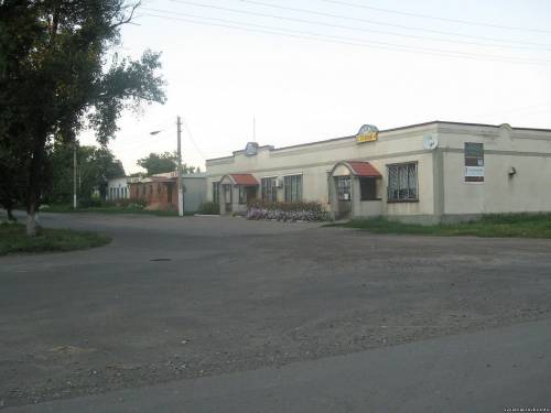 Магазины семья поселок Святогоровка